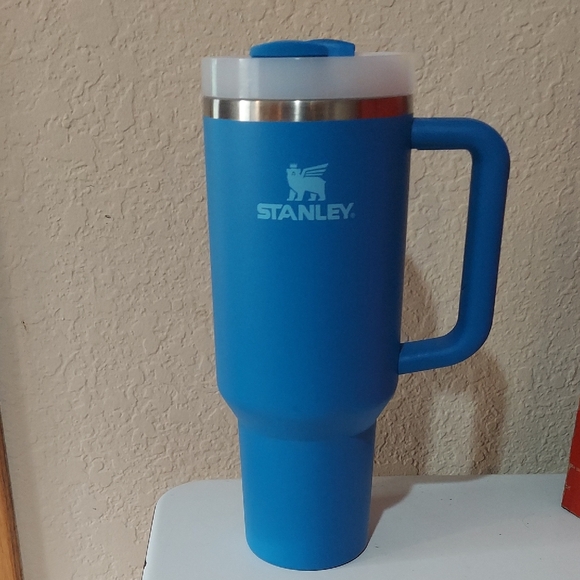 Stanley 40 oz Blue Mug - Picture 1 of 9